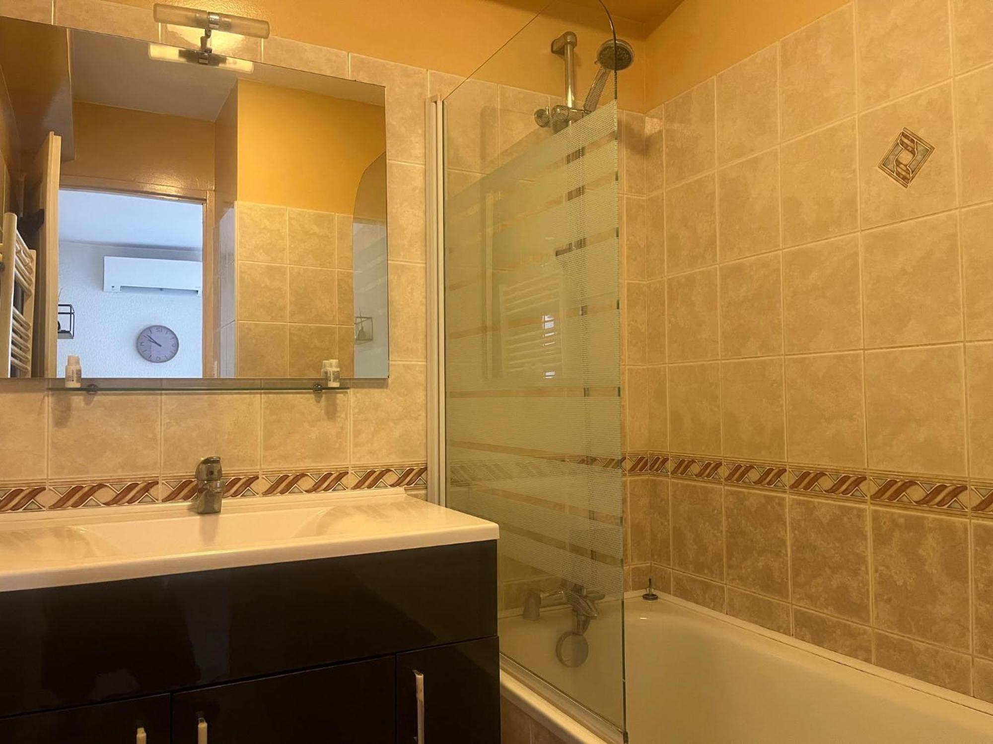 Studio Climatise Et Grande Terrasse Tarbes Centre Экстерьер фото